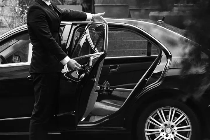 Comment réserver un taxi à Paris en toute sécurité : conseils et bonnes pratiques