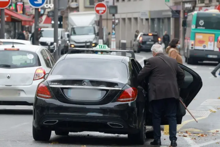 Tarifs réglementés des taxis parisiens