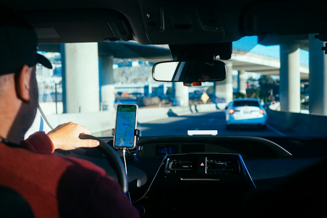 Groupe WhatsApp ou Telegram pour chauffeurs VTC et taxis